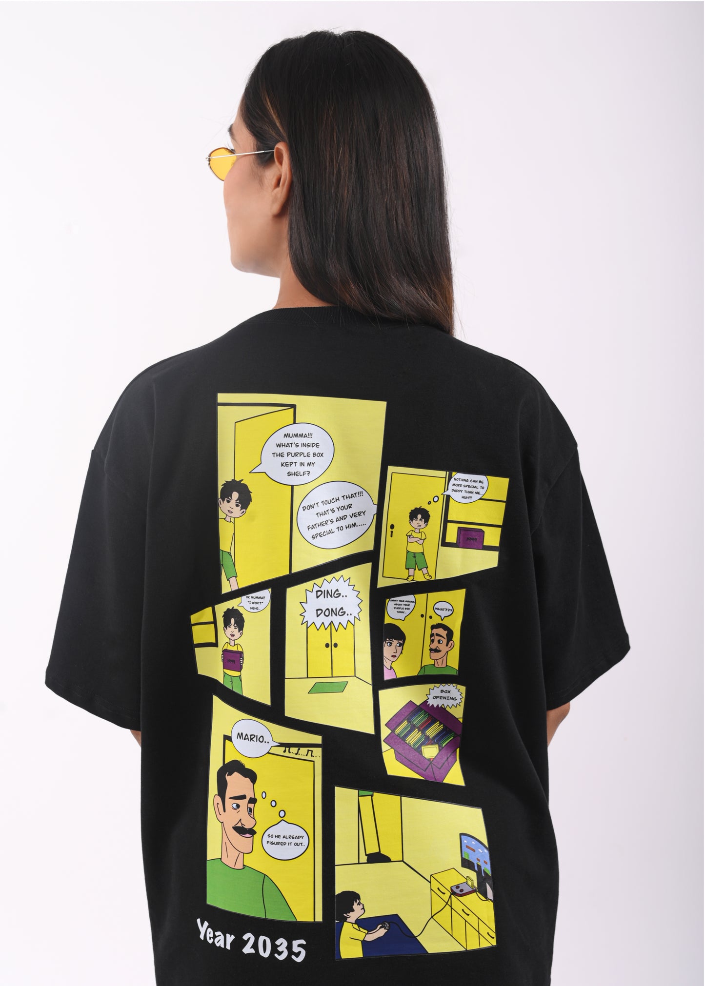Black Unisex Gaming Controller T-Shirt | Nostalgic Comic Back Print | Puff Print