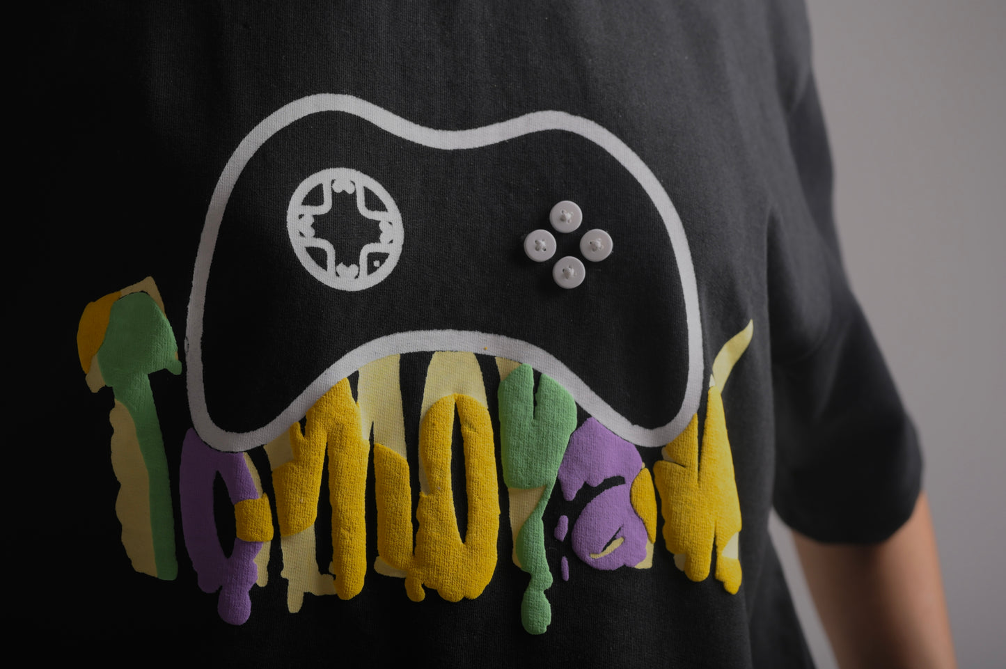Black Unisex Gaming Controller T-Shirt | Nostalgic Comic Back Print | Puff Print